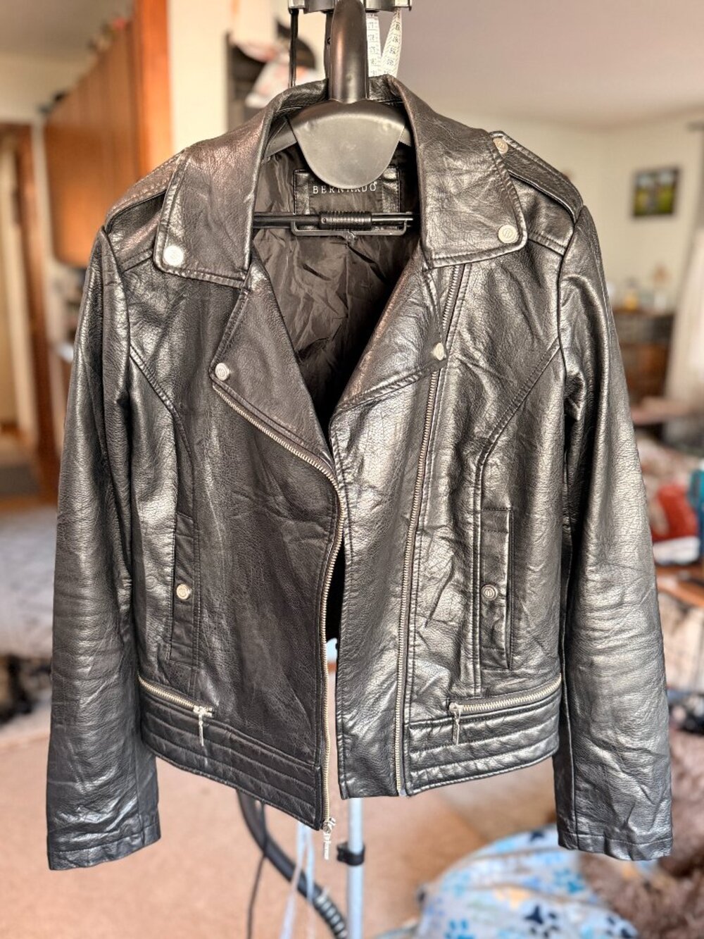 Bernardo Black Faux Leather Moto Jacket Size L